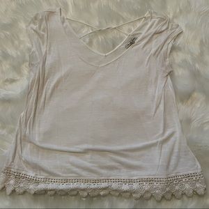 White American Eagle Crop Top